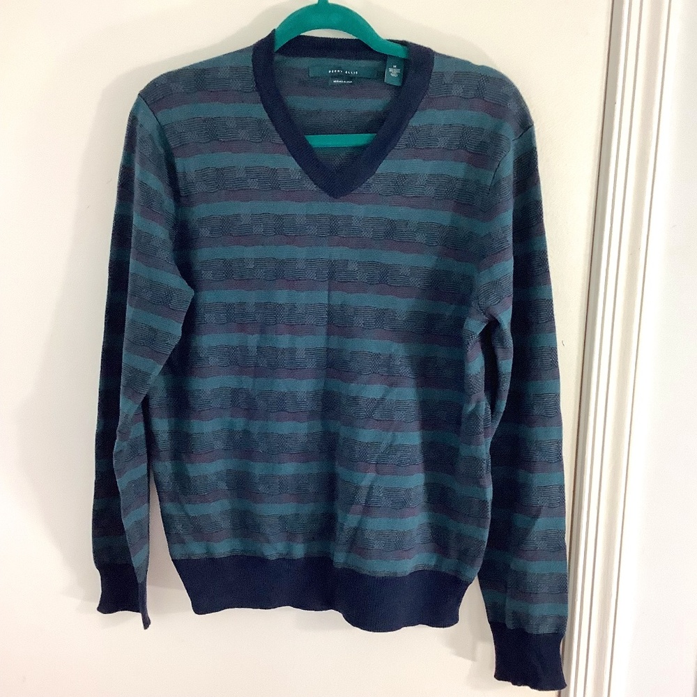 VTG NWOT PERRY ELLIS MEN SIZE MEDIUM MERINO BLEND V NECK PULLOVER SWEATER